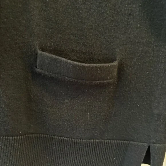 Women's Lacoste cardigan, Black size 38/small, 100% cotton, v good condition. - Picture 4 of 5